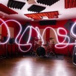 Studio muzyczne z perkusją i artystycz